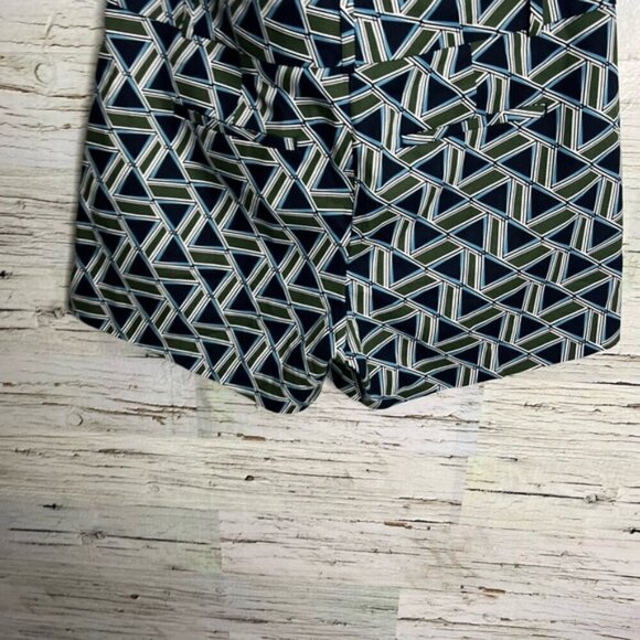 Ann Taylor shorts green black size  8 - Picture 7 of 9